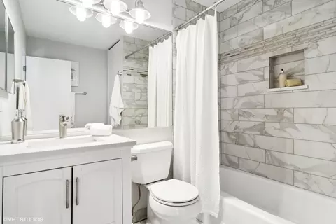 844 S Morgan St, Chicago, IL 60607 photo 8