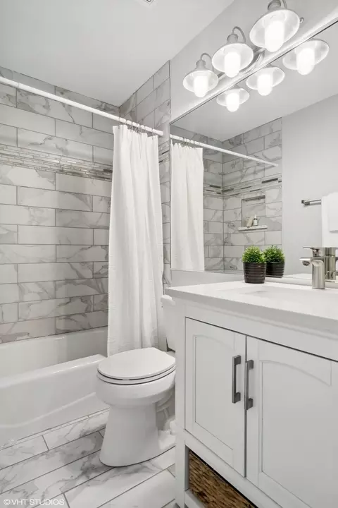 844 S Morgan St, Chicago, IL 60607 photo 10