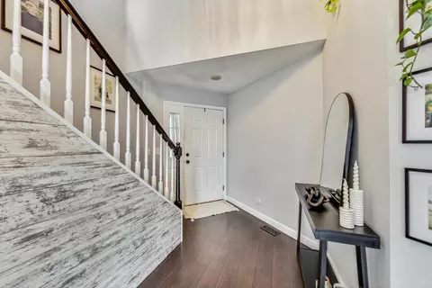 1306 Filly Ln, Bartlett, IL 60103 photo 3