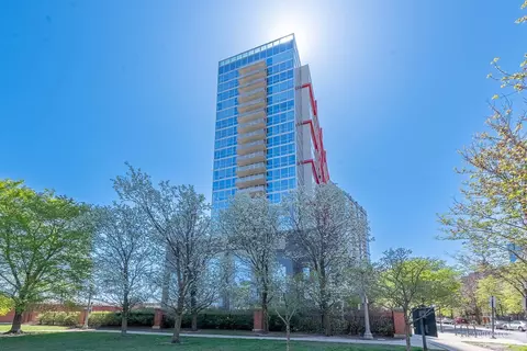 1841 S Calumet Ave #T7, Chicago, IL 60616