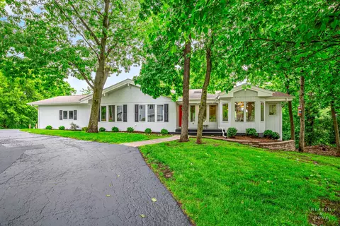 7208 Viscaya Dr, Spring Grove, IL 60081