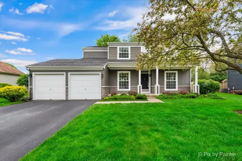 1338 Lilac Ln, Carol Stream, IL 60188
