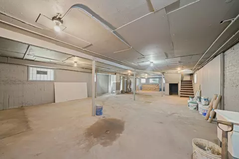 7734 S Merrill Ave, Chicago, IL 60649 photo 17