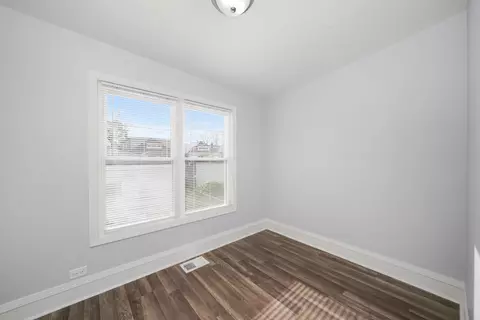 7734 S Merrill Ave, Chicago, IL 60649 photo 10
