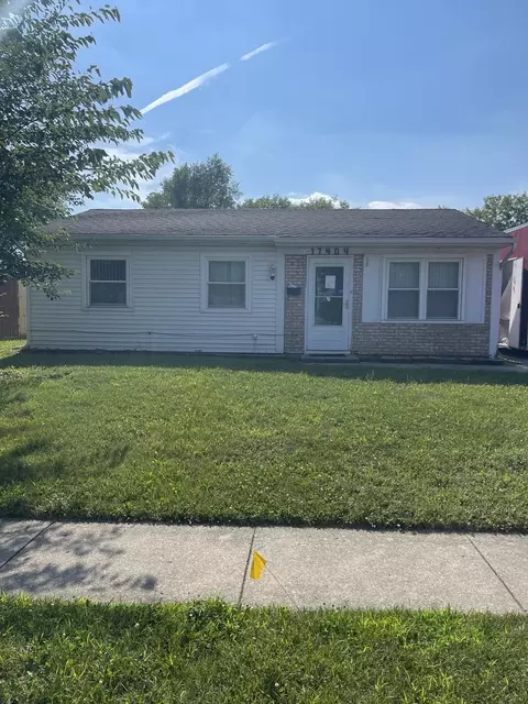 17404 Appletree Dr, Hazel Crest, IL 60429