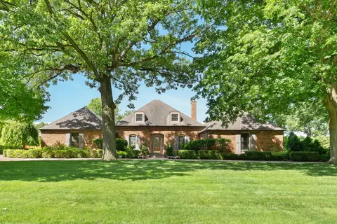 625 Woodlea Rd, Kankakee, IL 60901