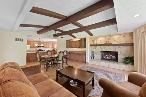 625 Woodlea Rd, Kankakee, IL 60901 photo 6