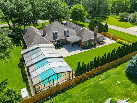 625 Woodlea Rd, Kankakee, IL 60901 photo 2