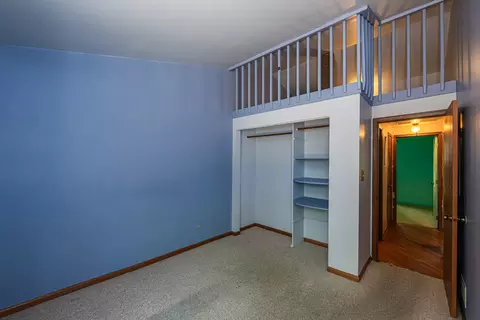 Bedroom - 1350 Riverwood Dr, Algonquin, IL 60102 photo 3 of 4