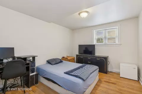 Bedroom - Undisclosed, Chicago, IL 60659 photo 2 of 2