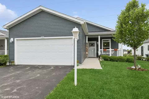 1417 Scenic View Ln, Grayslake, IL 60030