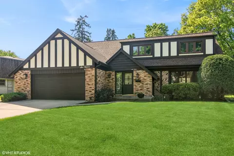 612 S Princeton Ave, Arlington Heights, IL 60005