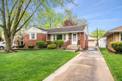 842 Homestead Rd, La Grange Park, IL 60526