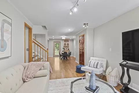 1218 Pine St, Glenview, IL 60025 photo 7