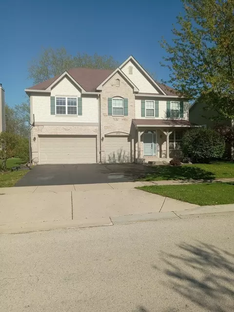 1711 Cameron Dr, Hampshire, IL 60140