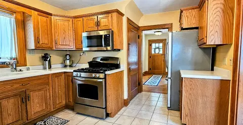 1813 Dial Ct, Springfield, IL 62704 photo 8