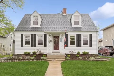 5135 Fairview Ave, Downers Grove, IL 60515