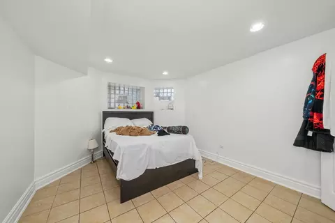 7420 S Harvard Ave, Chicago, IL 60621 photo 29