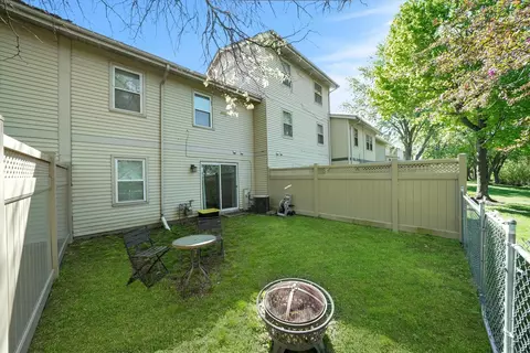 1542 Elder Dr, Aurora, IL 60506 photo 10