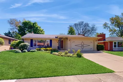 5225 Clausen Ave, Western Springs, IL 60558