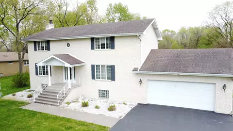 15485 Clyde Ave, South Holland, IL 60473