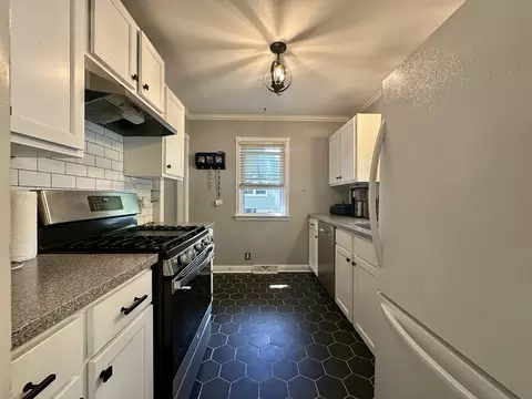Kitchen - 916 S Linden St, Normal, IL 61761 photo 1 of 1