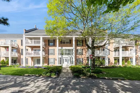 5500 Carriageway Dr #206C, Rolling Meadows, IL 60008