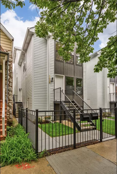 1938 N Sawyer Ave #2, Chicago, IL 60647