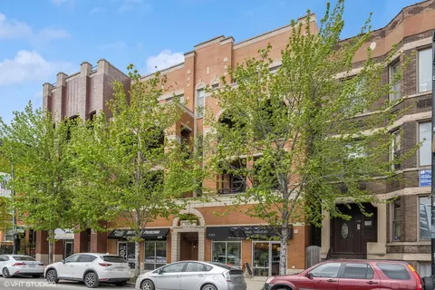 1130 W Diversey Pkwy #3W, Chicago, IL 60614