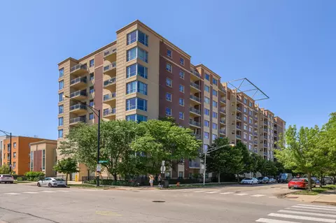 100 N Hermitage Ave #716, Chicago, IL 60612