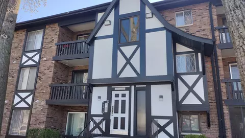 13619 Lavergne Ave #115, Crestwood, IL 60418