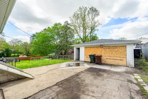 Exterior - 106 North Ave, Lockport, IL 60441 photo 1 of 2