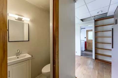 Bath - 106 North Ave, Lockport, IL 60441 photo 1 of 2