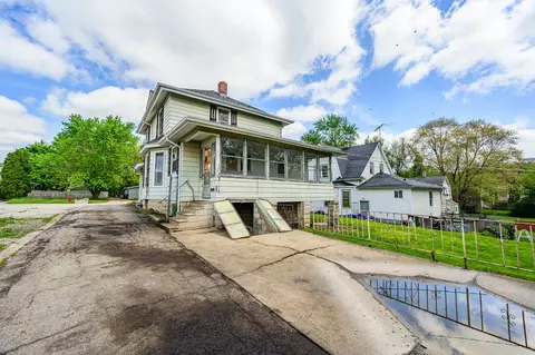 Exterior - 106 North Ave, Lockport, IL 60441 photo 2 of 2