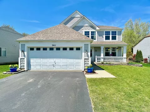 2411 Wexford Ln, Lake In The Hills, IL 60156