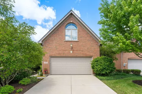 1003 Catherine Ct, Naperville, IL 60540