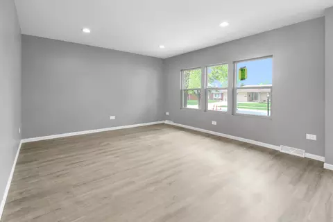 Living - 18519 Bock Rd, Lansing, IL 60438 photo 1 of 2