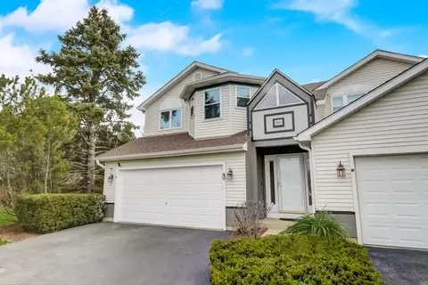 397 Inner Circle Dr, Bolingbrook, IL 60490