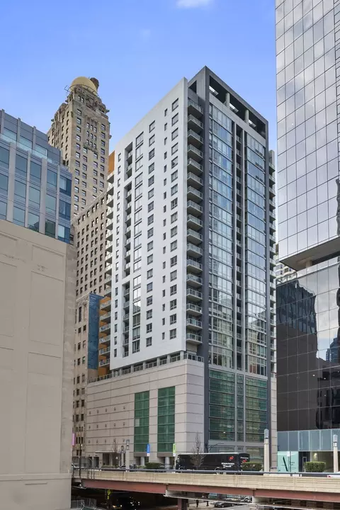 160 E Illinois St #907, Chicago, IL 60611