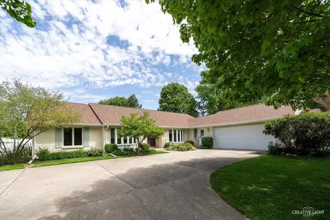 1905 Alschuler Dr, Aurora, IL 60506 photo 2