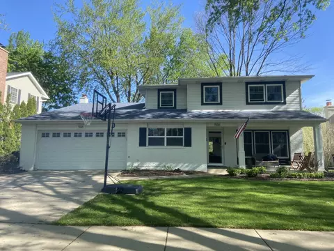 506 W Haven Dr, Arlington Heights, IL 60005