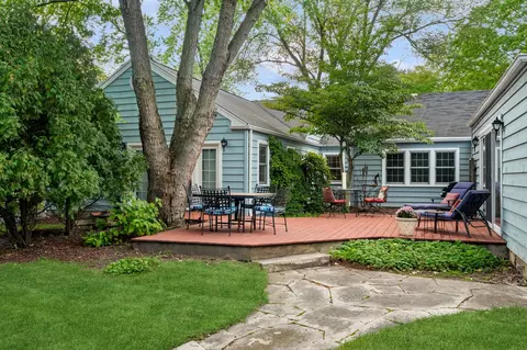 Exterior - 749 Happ Rd, Northfield, IL 60093 photo 7 of 9