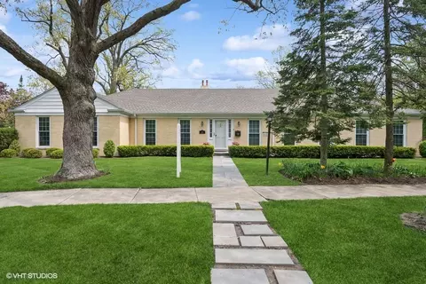 245 Old Green Bay Rd, Glencoe, IL 60022