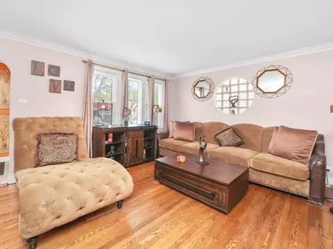 Living - 1809 Maple Ave, Berwyn, IL 60402 photo 3 of 4