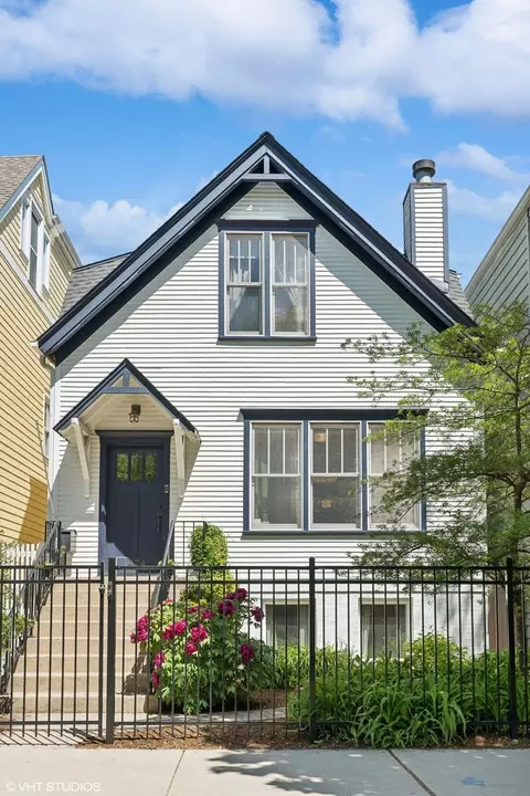 1474 W Grace St, Chicago, IL 60613