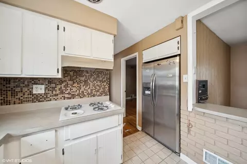 363 E 90th Pl, Chicago, IL 60619 photo 8