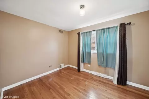363 E 90th Pl, Chicago, IL 60619 photo 9