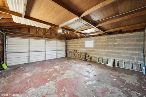363 E 90th Pl, Chicago, IL 60619 photo 32