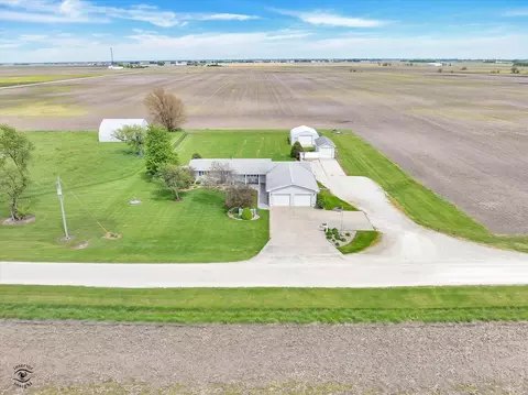4147 S 8000w Rd, Herscher, IL 60941