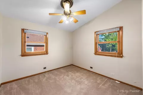 Bedroom - 2135 David Dr, Des Plaines, IL 60018 photo 4 of 5